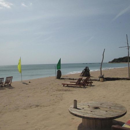 Uppuveli Beach House Trikunamalaja Zewnętrze zdjęcie