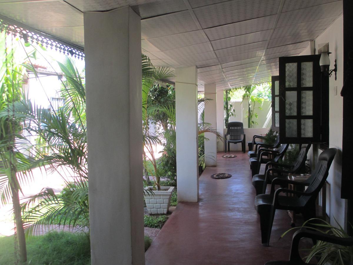 Uppuveli Beach House Trikunamalaja Zewnętrze zdjęcie