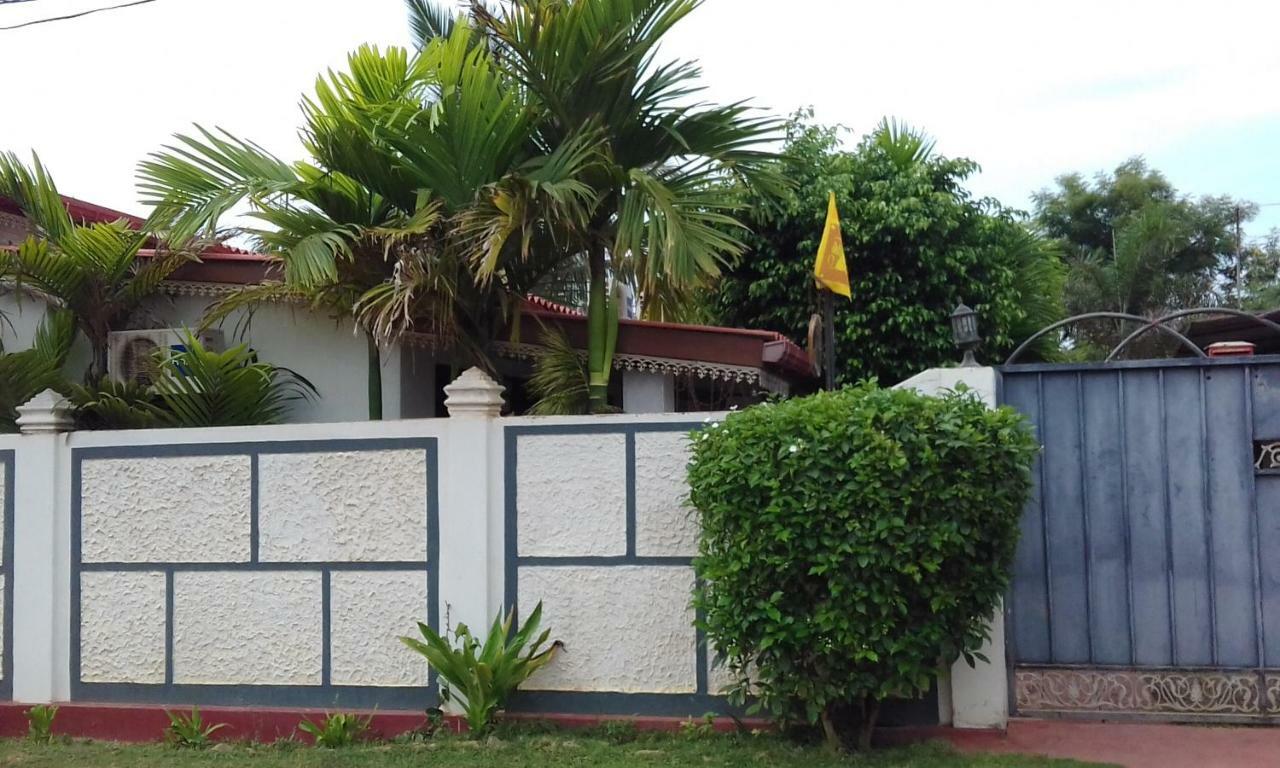 Uppuveli Beach House Trikunamalaja Zewnętrze zdjęcie
