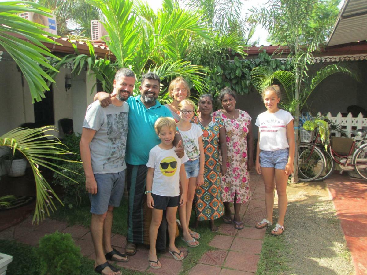 Uppuveli Beach House Trikunamalaja Zewnętrze zdjęcie